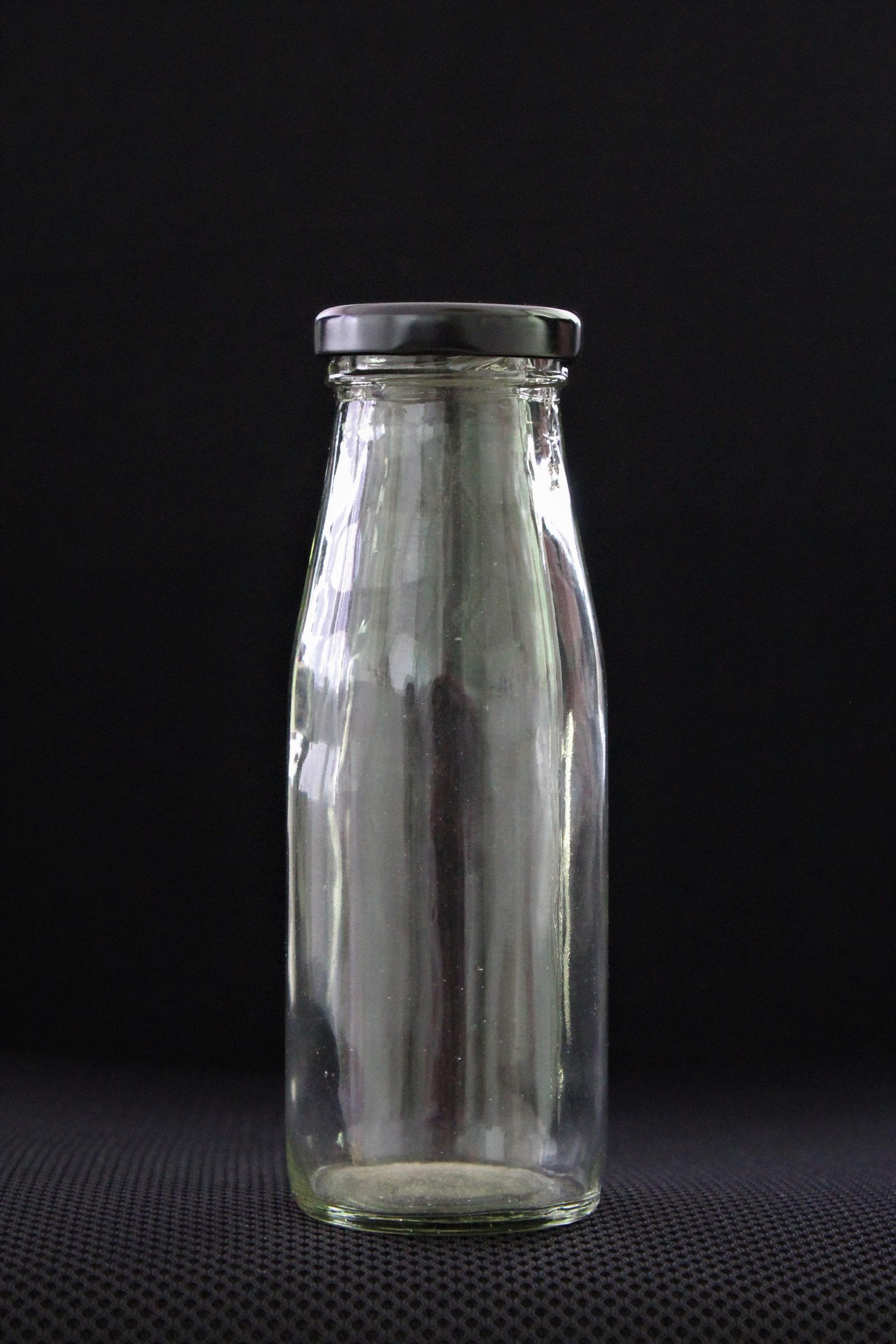 200 ML MILK BOTTLES